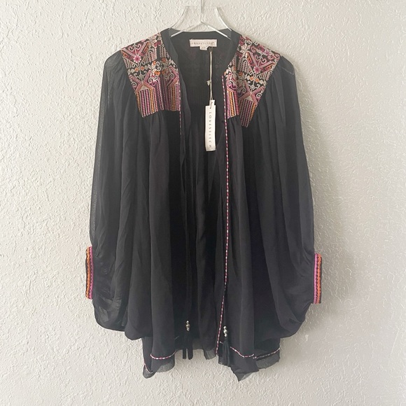 Love Stitch Boho Black Embroidered Kimono NWT S/M - Picture 2 of 15